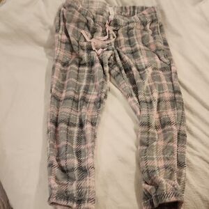Plaid Fleece Pajama Pants in Pink and Gray